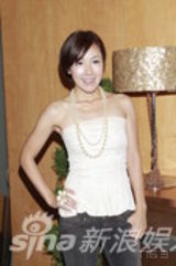 组图：梁乃鹏为《拳王》设宴庆祝