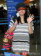 组图：T-ara赴日巡演休闲装亮相机场