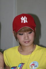 幻灯组图：ime携新专辑拜访新浪 刘美含当临时队长