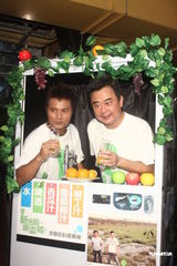 组图：陈升自嘲“滚石二哥” 演唱会与周华健硬碰硬