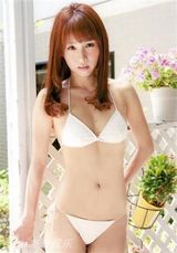 组图：前SDN48大堀惠发比基尼性感写真