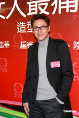 幻灯集：张可颐等出席新剧造型会 米雪大肚抢镜