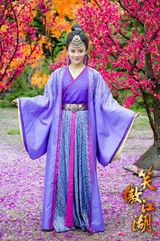 组图：《笑傲江湖》袁姗姗分饰两角