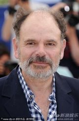 高清：《勒阿弗尔》见面会 老影后卡蒂红裙耀眼