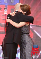 组图：《娱乐大典》柳岩有望搭档郭德纲玩新花样