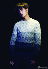 组图：陈坤再登杂志封面 玩转视觉系造型百变