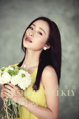 组图：江一燕《风尚志》封面大片演绎如水灵动