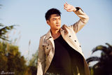 组图：霍政谚阳光写真显型男魅力