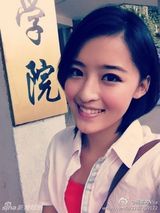 组图：央5女神引宅男熬夜 微博私照清新甜美