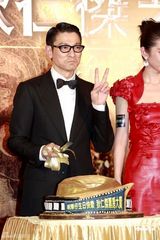 高清组图：《狄仁杰》慈善首映 刘德华巧对冲动影迷