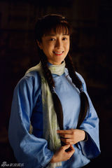 组图：《大江东去》定妆李依晓素颜出镜