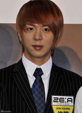 高清组图：韩人气组合帝国之子全员宣传香港个唱