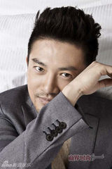 组图：苏有朋时尚封面寻蜕变 简单生活展现快乐人生