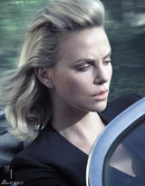 组图：查理兹-塞隆登《ELLE》封面展优雅气质