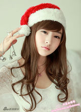 幻灯图集：小龙女彤彤化身圣诞宝贝 秀蕾丝装