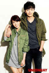 高清组图：韩组合KARA成员与李民基拍斑斓休闲写真