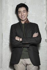 高清组图：独家对话最韩流第八期人物李玹雨