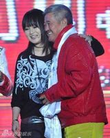 组图：赵本山女儿生活奢侈 皇宫豪宅飞机坐骑