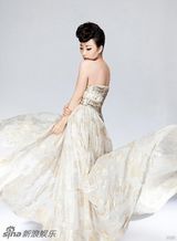 组图：丁晓红魅惑写真优雅时尚