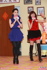 组图：阿娇情人节与男友一起过 未准备惊喜