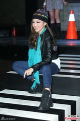 乐基儿回应黎明不是朋友：这样对我们都好