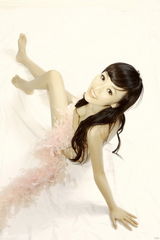 组图：北影校花韩一菲兑现诺言 为中国男篮全裸出镜