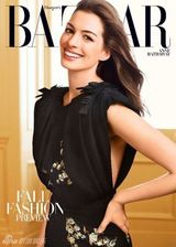 高清组图：安妮-海瑟薇登杂志封面 展招牌笑容