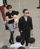 组图：孙俪承认怀二胎 盘点娘娘与邓超幸福生活