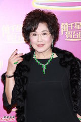 组图：TVB45周年台庆揭幕 小生花旦盛装亮相