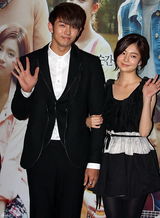 高清组图：申世京任瑟雍等宣传新片《Acoustic》