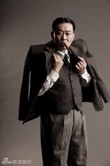 组图：献礼剧《开天辟地》陈独秀定妆照