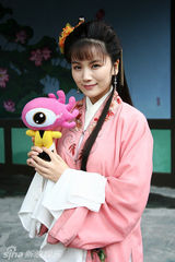 幻灯图：《黄梅戏》开机 曹曦文马跃成精神伴侣