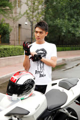 组图：霍政谚最新写真大片 尽展优质偶像特质