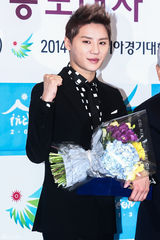 高清图：JYJ宣传亚运会 在中美艳有天可爱