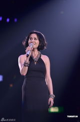 组图：刘嘉玲代老公支持刘德华 陈玉莲汪明荃助阵 