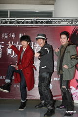 组图：萧敬腾台北开唱High翻小巨蛋