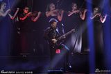 组图：Muse乐队摇滚不断电 High翻全英音乐奖