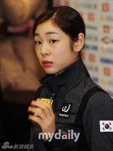 组图：花样滑冰选手金妍儿返韩 全力备战冬奥会