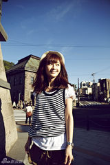 组图：姚笛日本街头写真曝真性情