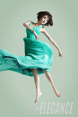 万茜写真举手投足展动感韵律