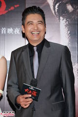 组图：周润发调侃曾志伟常喝醉 吴镇宇将末日庆生