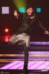 组图：TVB8金曲榜颁奖礼举行 容祖儿林峰等出席