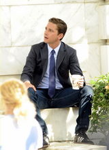 高清组图：《变形金刚3》取景华盛顿 拉博夫变绅士