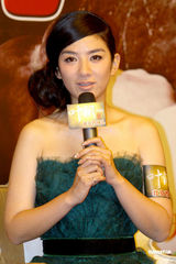 幻灯：《叶问前传》造势 黄奕忙宣传不受离婚影响