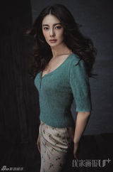 组图：张雨绮曝冷艳时尚大片 欲拍女性题材电影