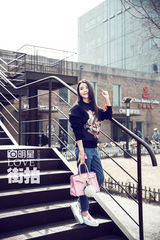 明星爱街拍：Dream Girls黑白配 诠释少女美梦