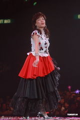 组图：周慧敏红馆个唱落幕 嘉宾阵容强大 