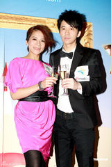 组图：光良做老板更做音乐 看中江美琪发碟潜质