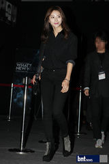 组图：韩星朴诗妍Bada等精装出席首尔时装展