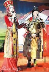 组图：韩磊娇妻美艳爱子呆萌 有望参加《爸爸》